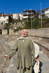 Süs Dikişli Büzgülü Takım Küf Yeşil