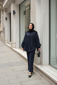 Süs Dikişli Büzgülü Takım Lacivert