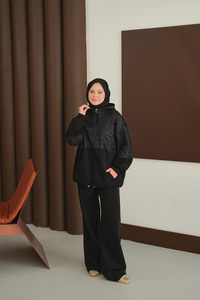 Sweatı Pullu Takım Siyah