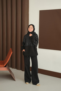 Sweatı Pullu Takım Siyah