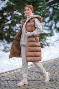 Tam Dolum Kapüşonlu Şişme Yelek Taba