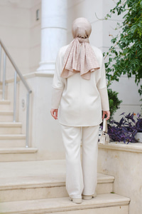 Taş Aksesuarlı İkili Takım Krem