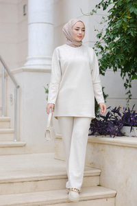 Taş Aksesuarlı İkili Takım Krem