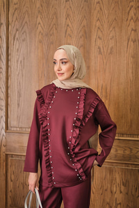 Taş Aksesuarlı Takım Bordo