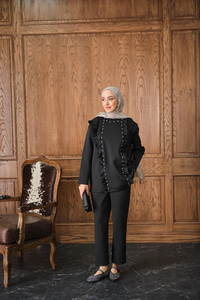 Taş Aksesuarlı Takım Siyah