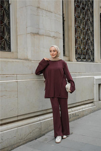 Taş Detay Beli Lastikli Takım Bordo