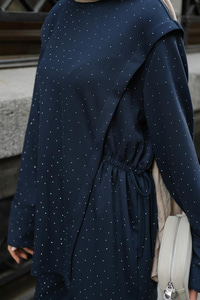 Taş Detay Beli Lastikli Takım Lacivert