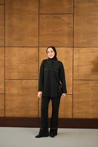 Taş Detay Cepli Takım Siyah