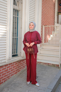 Taş Detay Düğmeli Gömlek Yaka Takım Bordo