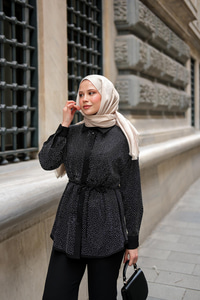 Taş Detay Düğmeli Gömlek Yaka Takım Siyah