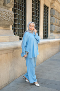 Taş Detay Etekli Takım Açık Mavi