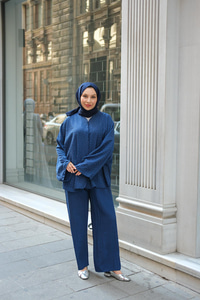 Taş Detay Etekli Takım Lacivert