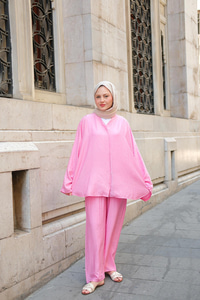 Taş Detay Etekli Takım Pembe