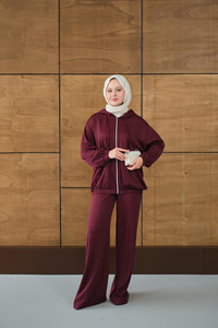 Taş Detay Kapüşonlu İkili Takım Bordo