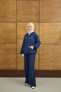 Taş Detay Kapüşonlu İkili Takım Lacivert