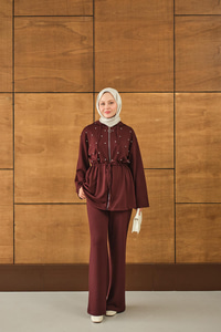 Taş Detay Kapüşonlu Takım Bordo