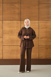 Taş Detay Kapüşonlu Takım Kahverengi