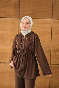 Taş Detay Kapüşonlu Takım Kahverengi