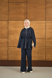 Taş Detay Kapüşonlu Takım Lacivert