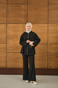 Taş Detay Kapüşonlu Takım Siyah