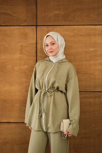 Taş Detay Kapüşonlu Takım Yeşil