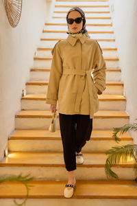 Taş detay Kısa Trenç Krem