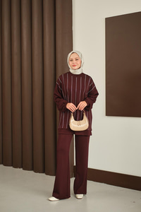 Taş Detay Takım Bordo