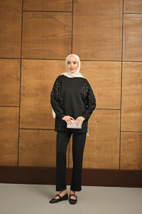 Taş Detay Takım Siyah