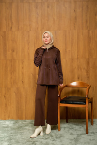 Taş Detay Triko Takım Kahve