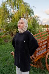 Taş Detay Triko Tunik Siyah