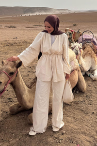 Taş Detaylı İkili Takım Bej