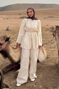 Taş Detaylı İkili Takım Bej