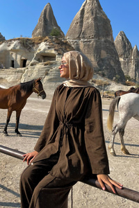 Taş Detaylı İkili Takım Kahverengi