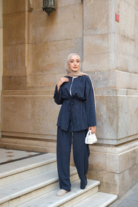 Taş Detaylı İkili Takım Lacivert