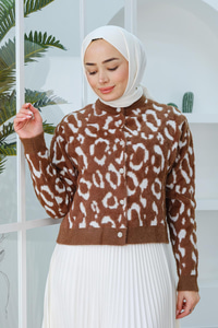 Taş Düğme Detaylı Peluş Hırka Kahverengi