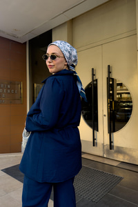 Taş Düğme Detaylı Takım Lacivert