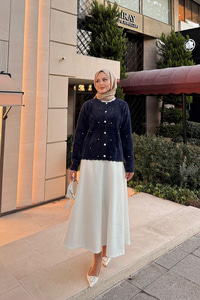 Taşlı Çiçek Düğmeli Hırka Lacivert