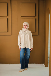 Taşlı Gabardin Gömlek Krem