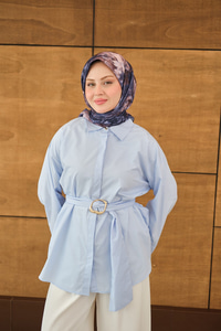 Toka Detaylı Uzun Kuşaklı Gömlek Bebe Mavi