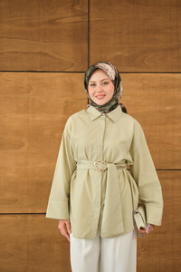 Toka Detaylı Uzun Kuşaklı Gömlek Küf Yeşil