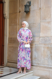 Tropikal Çicek Desen Elbise Lila