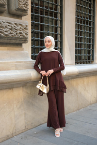 Tül Detay İkili Takım Kahverengi