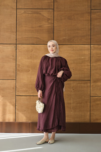 Tül Detay Pelerinli Etekli Takım Mürdüm