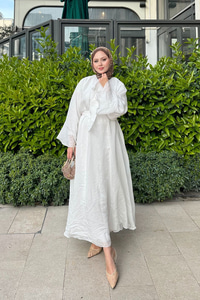 Tül Kumaş Boyun Bağlamalı Detaylı Bel Bağlamalı Elbise Beyaz