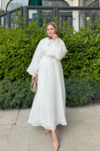 Tül Kumaş Boyun Bağlamalı Detaylı Bel Bağlamalı Elbise Beyaz