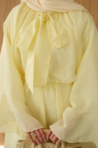 Tül Kumaş Boyun Bağlamalı Detaylı Bel Bağlamalı Elbise Sarı