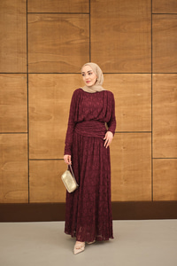 Tül Kumaş Kendinden Desenli Bel Büzgü Detay Elbise Bordo
