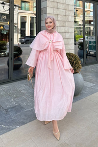 Üç Parçalı Tül Kumaş Gold Broş Detay Takım Pudra