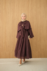 Üç Parçalı Tül Kumaş Gold Broş Detay Takım Mürdüm