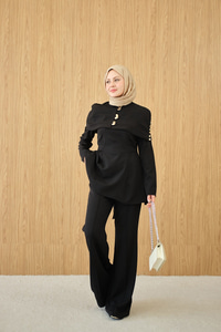 Üstü Çıkarılabilir Bolero Gold Düğme Detay Takım Siyah